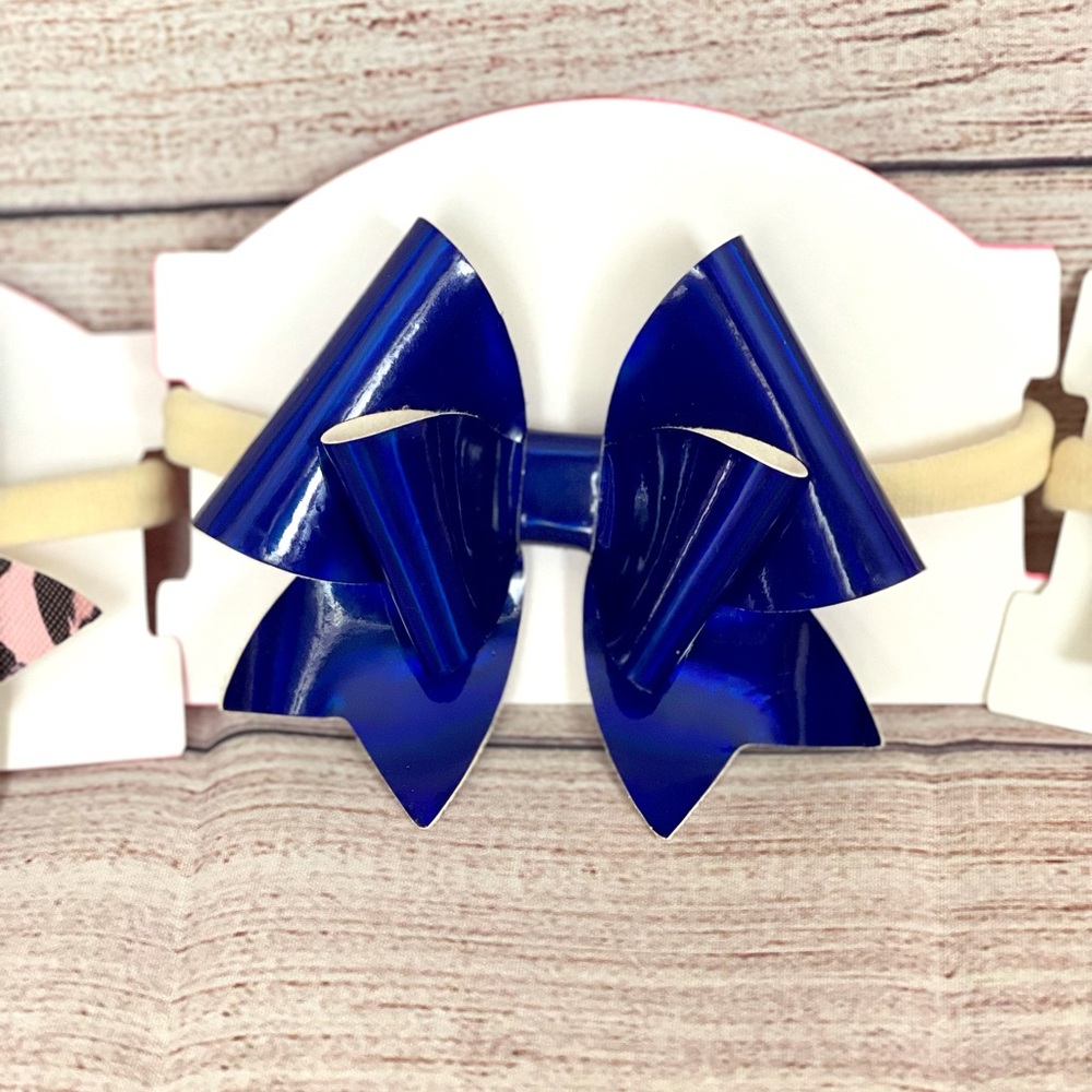 Baby girl bow